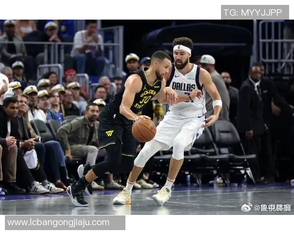 12月29日独行侠对阵勇士精彩直播全程回顾与赛后分析