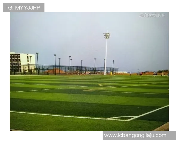 坎比亚索：客战博德闪烁影响主要在体能，人工草皮也是不同的感觉